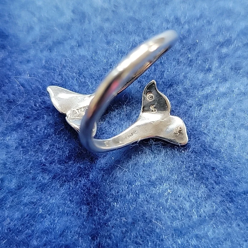 Sterling Silver Dolphin Tail Ring - Picture 4 of 6